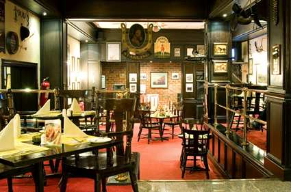 Hotel pub